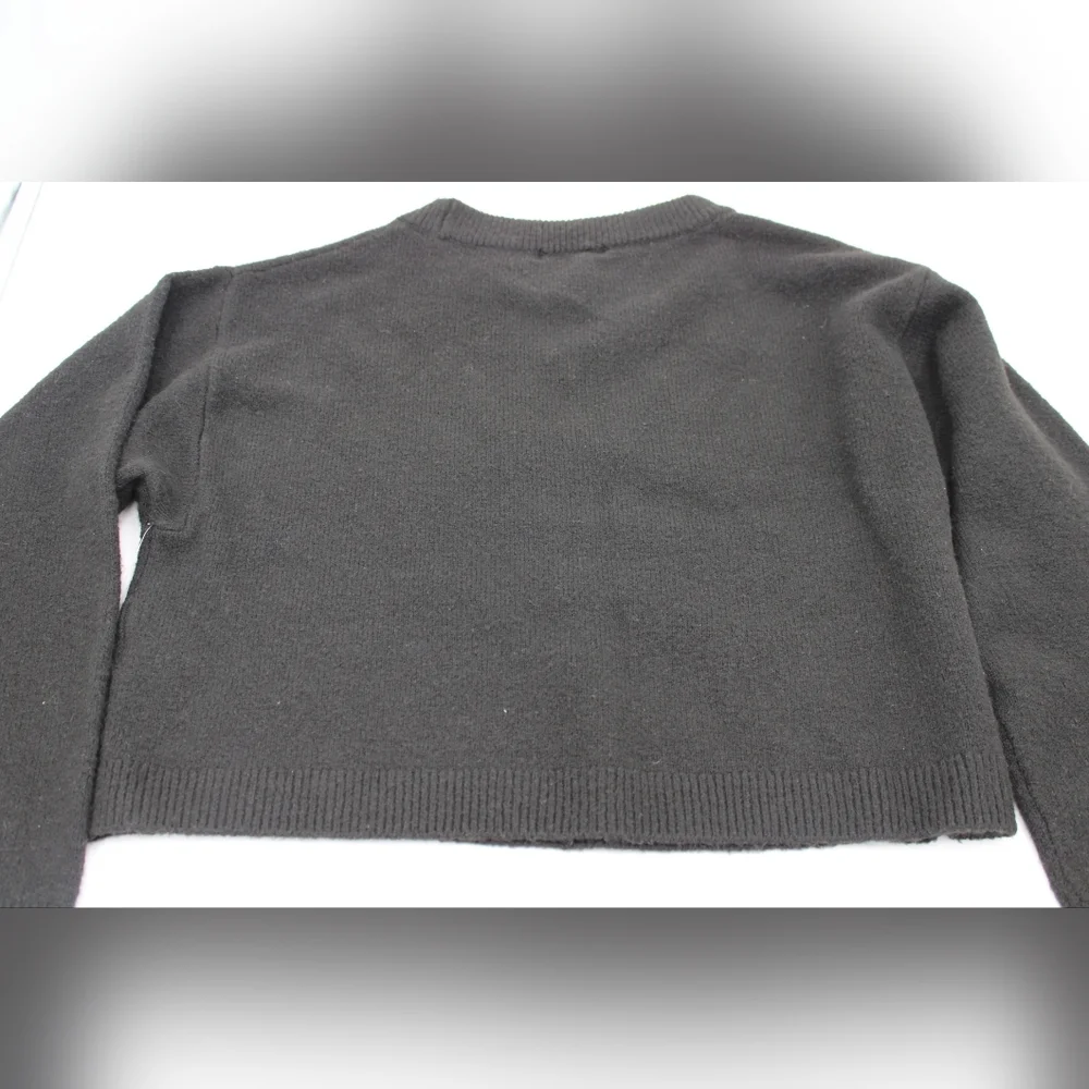 SO Black Bow Cropped Sweater – Juniors S - Picture 2 of 8